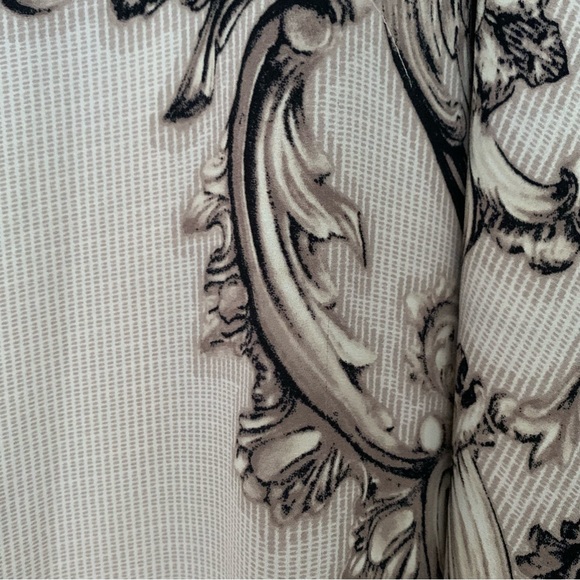 BCBG MaxAzria Fiona Blouse, Oversized, Dolman Sleeves, Size XXS - Picture 8 of 12